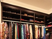 異域多彩的東南亞風(fēng)格小戶型衣帽間裝修效果圖 異域多彩的東南亞風(fēng)格小戶型衣帽間裝修效果圖