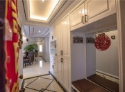 簡潔深沉的歐式風(fēng)格三居室玄關(guān)裝修效果圖 簡潔深沉的歐式風(fēng)格三居室玄關(guān)裝修效果圖