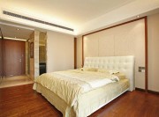 金色亮麗歐式風格100平米二居室臥室背景墻裝修效果圖