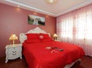 華貴溫馨歐式風(fēng)格120平米三居室臥室窗簾裝修效果圖