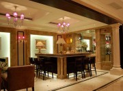 歐式黃色輝煌220平米別墅餐廳吧臺(tái)裝修效果圖