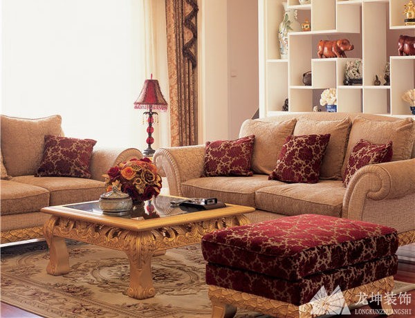 歐式冷暖調(diào)和200平米別墅客廳背景墻裝修效果圖