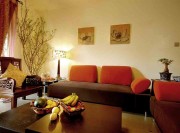 溫暖靜謐中式風格100平米二居室客廳背景墻裝修效果圖