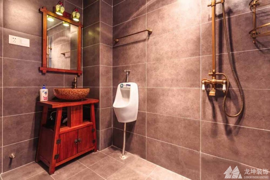 古樸溫馨中式風格100平米三居室衛生間裝修效果圖