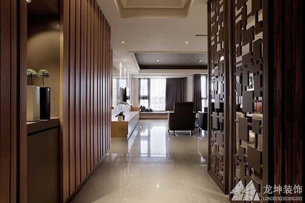 現(xiàn)代獨(dú)特中式風(fēng)格120平米三居室玄關(guān)過(guò)道裝修效果圖