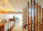 雅致現(xiàn)代中式風(fēng)格100平米復(fù)式客廳吊頂裝修效果圖