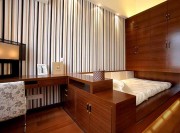 精致厚重中式風(fēng)格200平米別墅臥室背景墻裝修效果圖