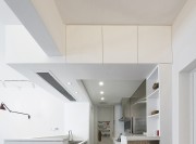 白色簡(jiǎn)約舒適60平米小戶型客廳吧臺(tái)裝修效果圖