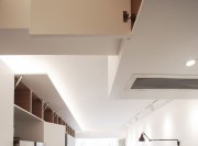 白色簡(jiǎn)約舒適60平米小戶型客廳吊頂裝修效果圖