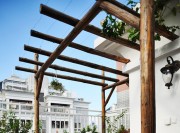 白色溫馨地中海風(fēng)格90平米二居室陽臺裝修效果圖