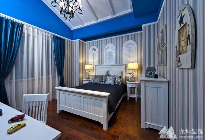 多彩溫馨田園風格240平米別墅兒童房背景墻裝修效果圖