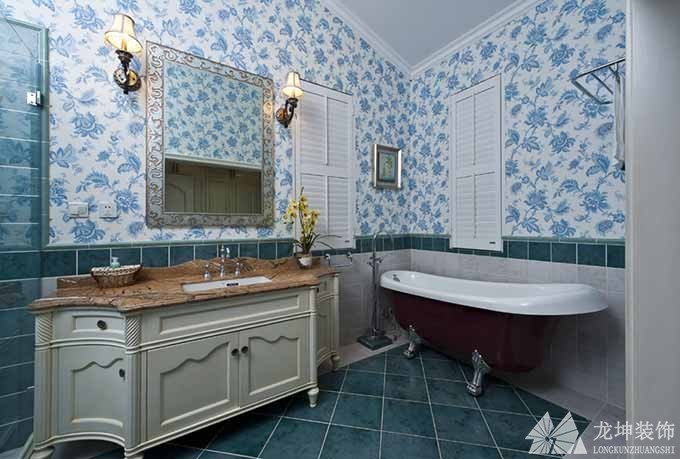 多彩溫馨田園風格240平米別墅衛生間浴室柜裝修效果圖