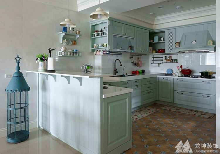 美式鄉村100平米三居室廚房櫥柜裝修效果圖