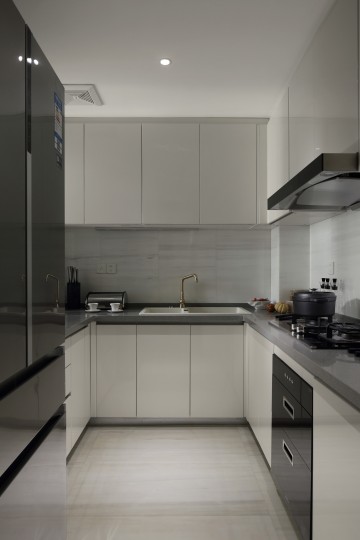 簡約現代風裝修-沈陽龍坤裝飾