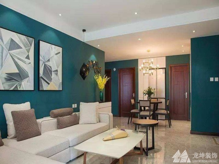 把藍綠色搬到墻面 把藍綠色搬到墻面